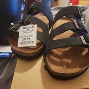 Women sandals